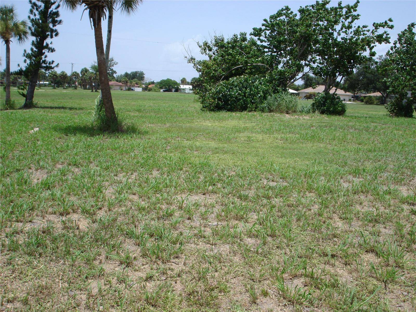 2301 S TAMIAMI TRL, Osprey, FL 34229