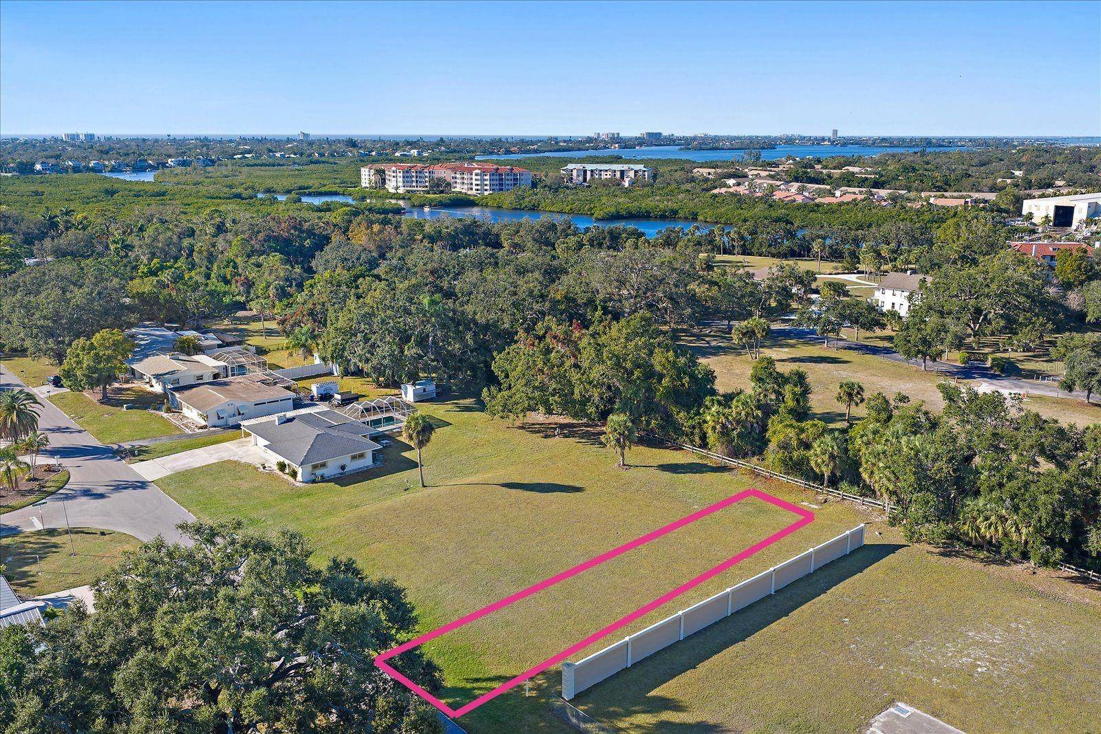 SOUTHWOOD ST, Sarasota, FL 34231