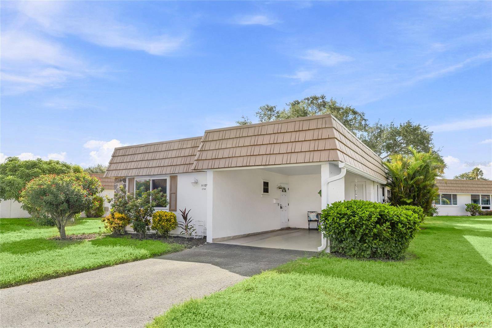 2740 RIVERBLUFF Pkwy #V107, Sarasota, FL 34231