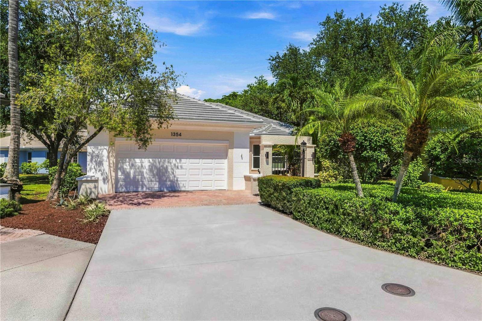 1354 TEAROSE PL, Sarasota, FL 34239
