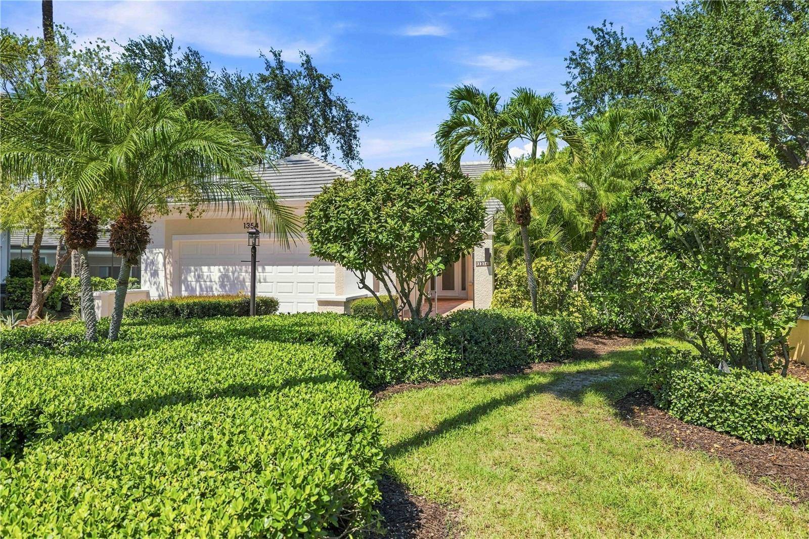1354 TEAROSE PL, Sarasota, FL 34239