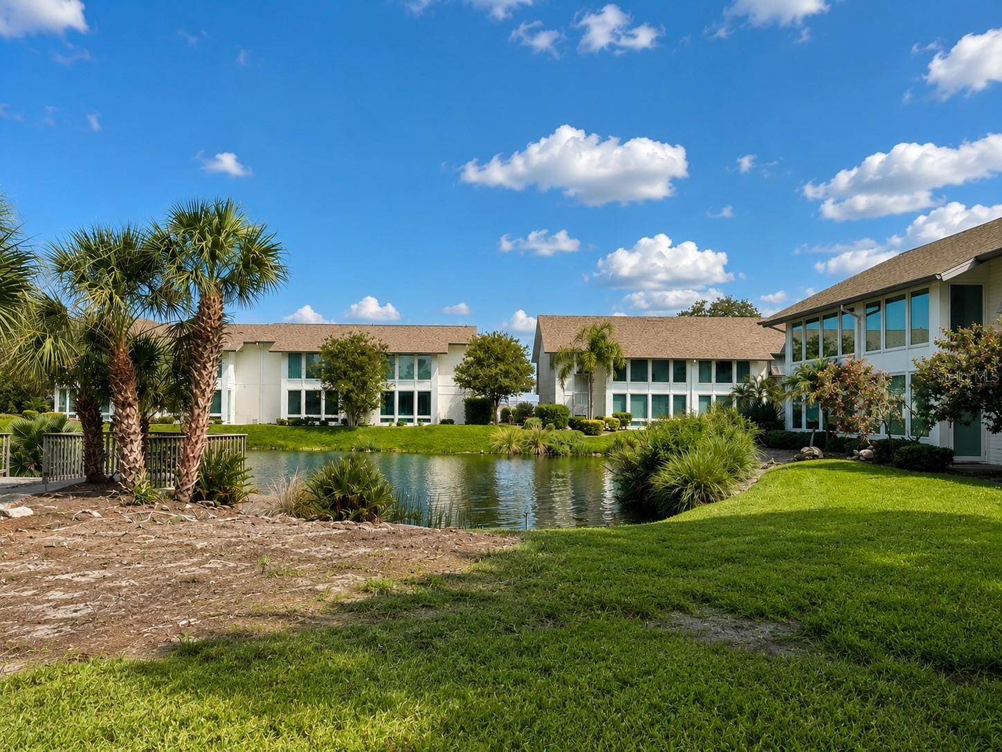 1141 W PEPPERTREE DR #1141, Sarasota, FL 34242