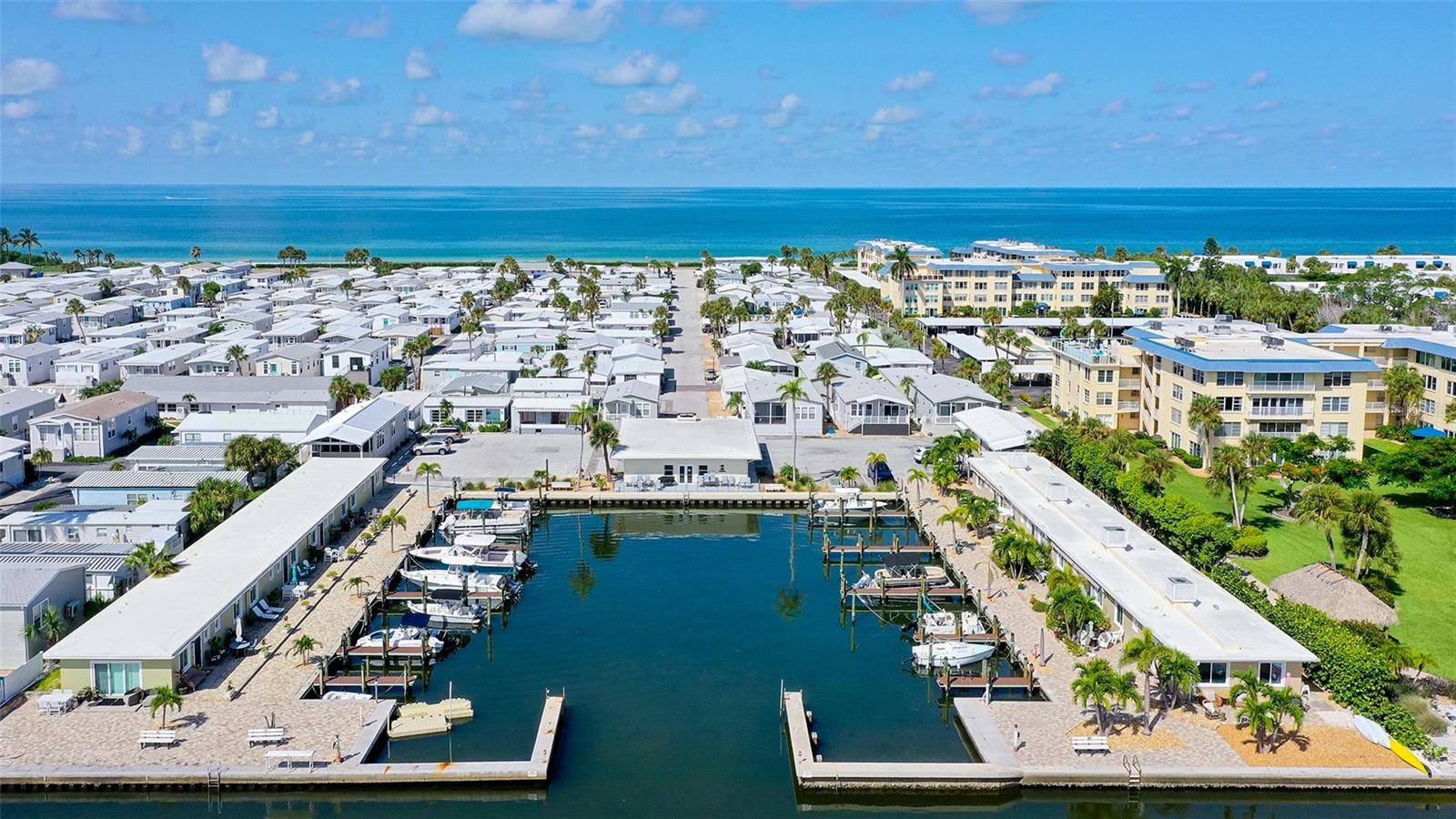 36 TWIN SHORES BLVD, Longboat Key, FL 34228