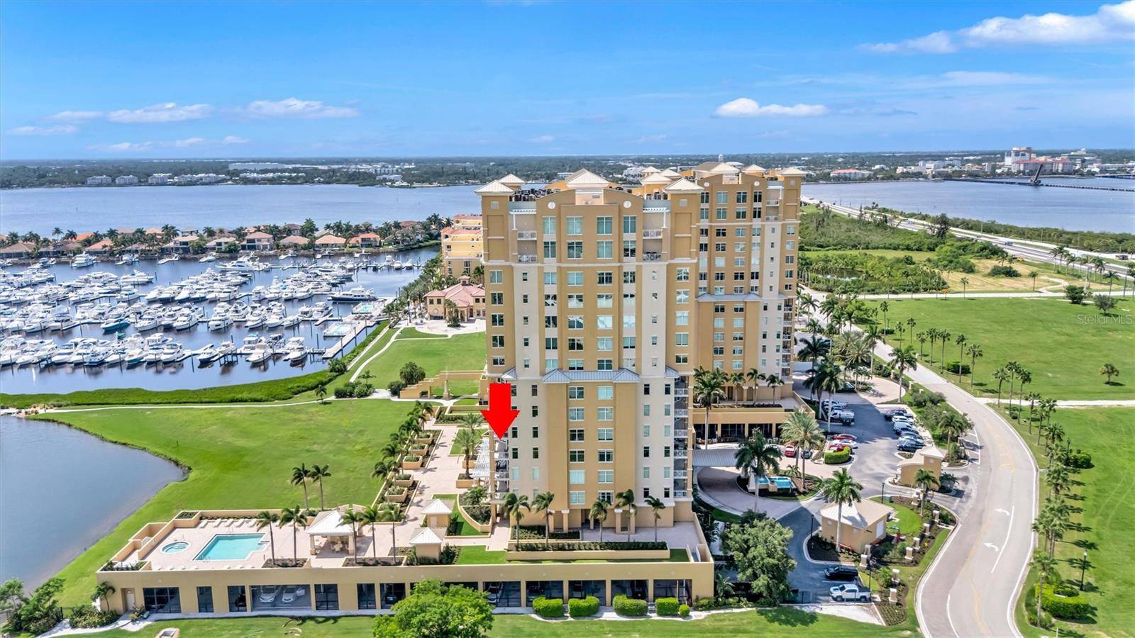 140 RIVIERA DUNES WAY #401, Palmetto, FL 34221