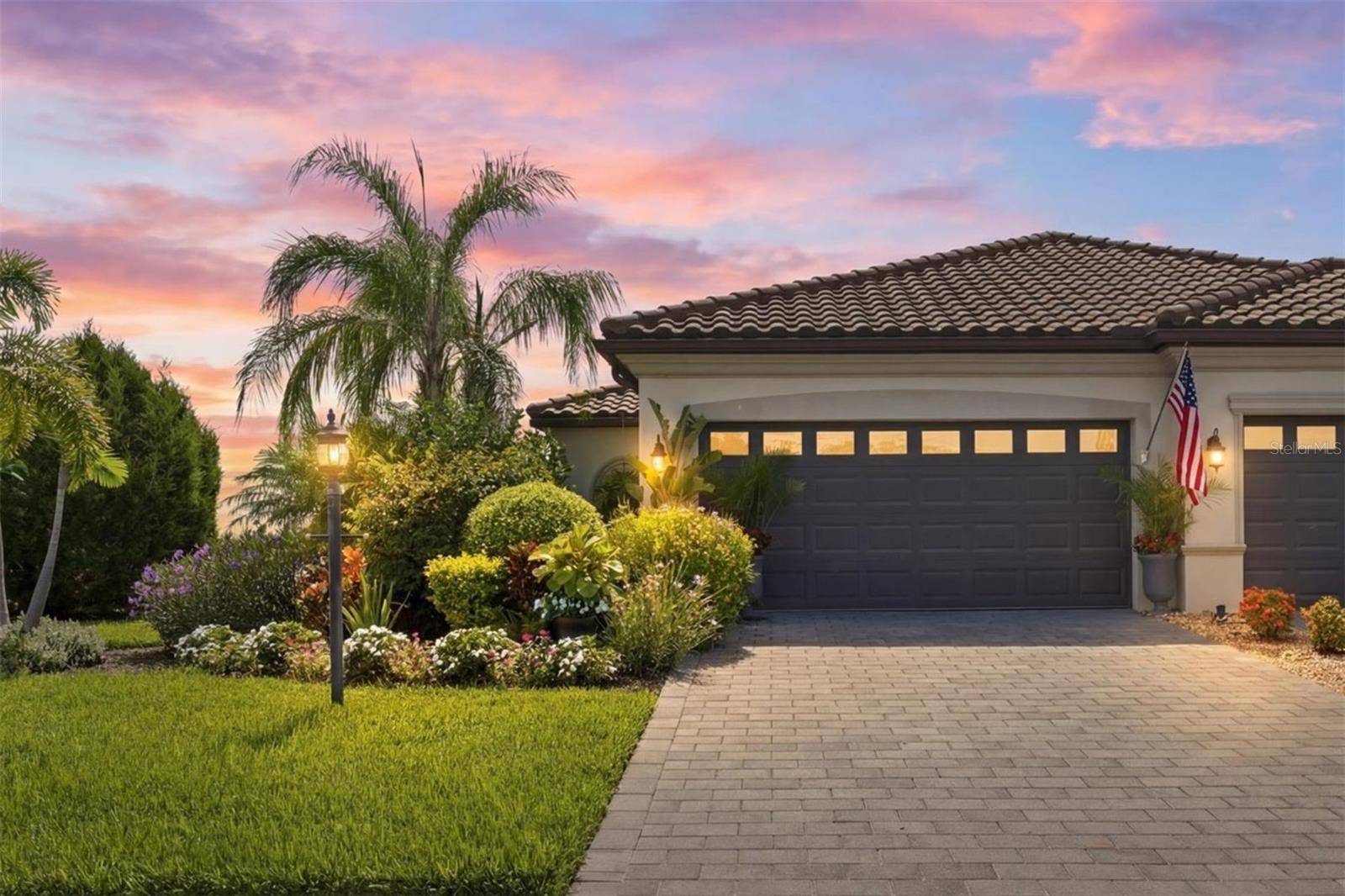16120 SUNNY DAY DR, Bradenton, FL 34211