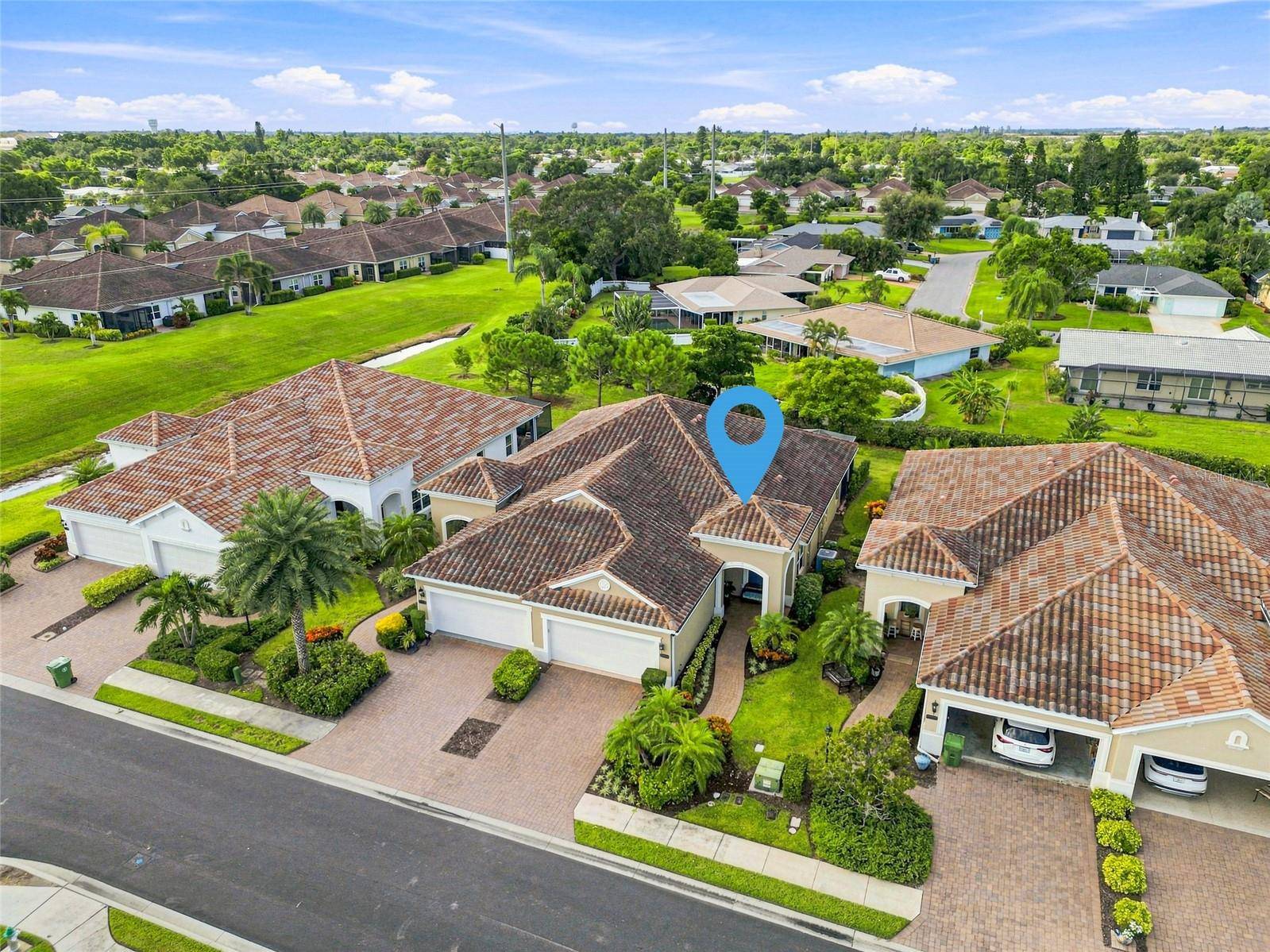 7201 VISTA BELLA DR, Bradenton, FL 34209