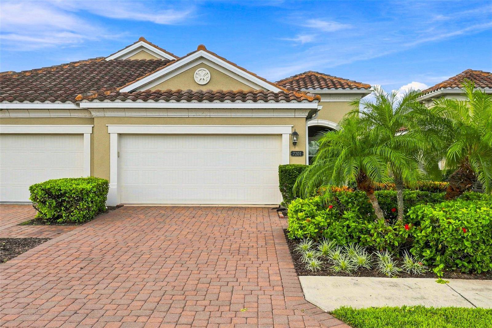 7201 VISTA BELLA DR, Bradenton, FL 34209