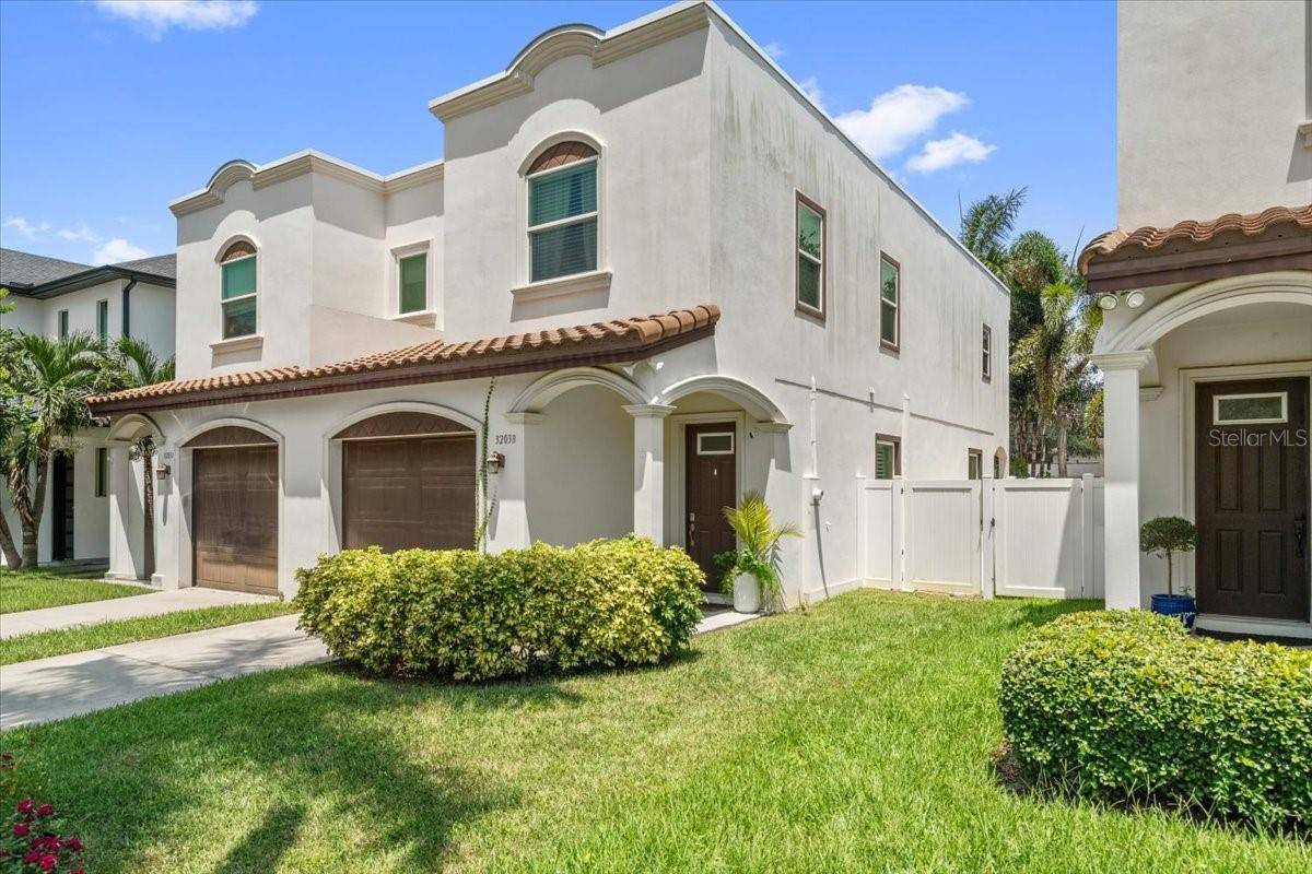 3203 W SANTIAGO ST #B, Tampa, FL 33629