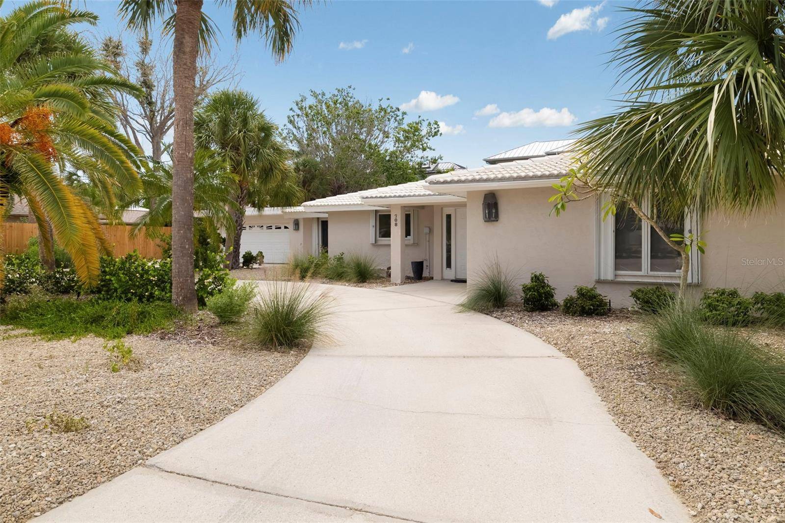 708 GARFIELD DR, Sarasota, FL 34236