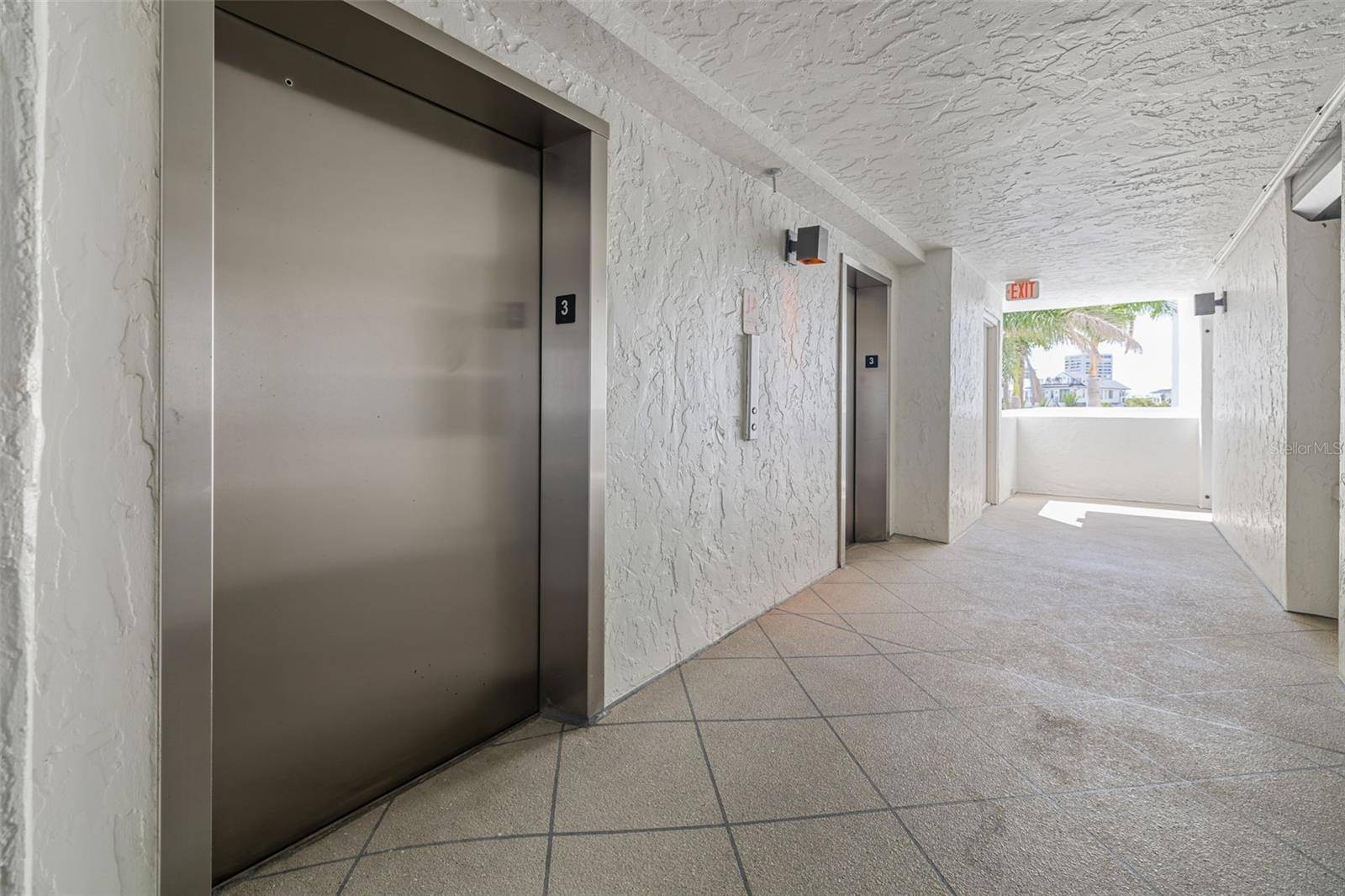 19 WHISPERING SANDS DR #201, Sarasota, FL 34242