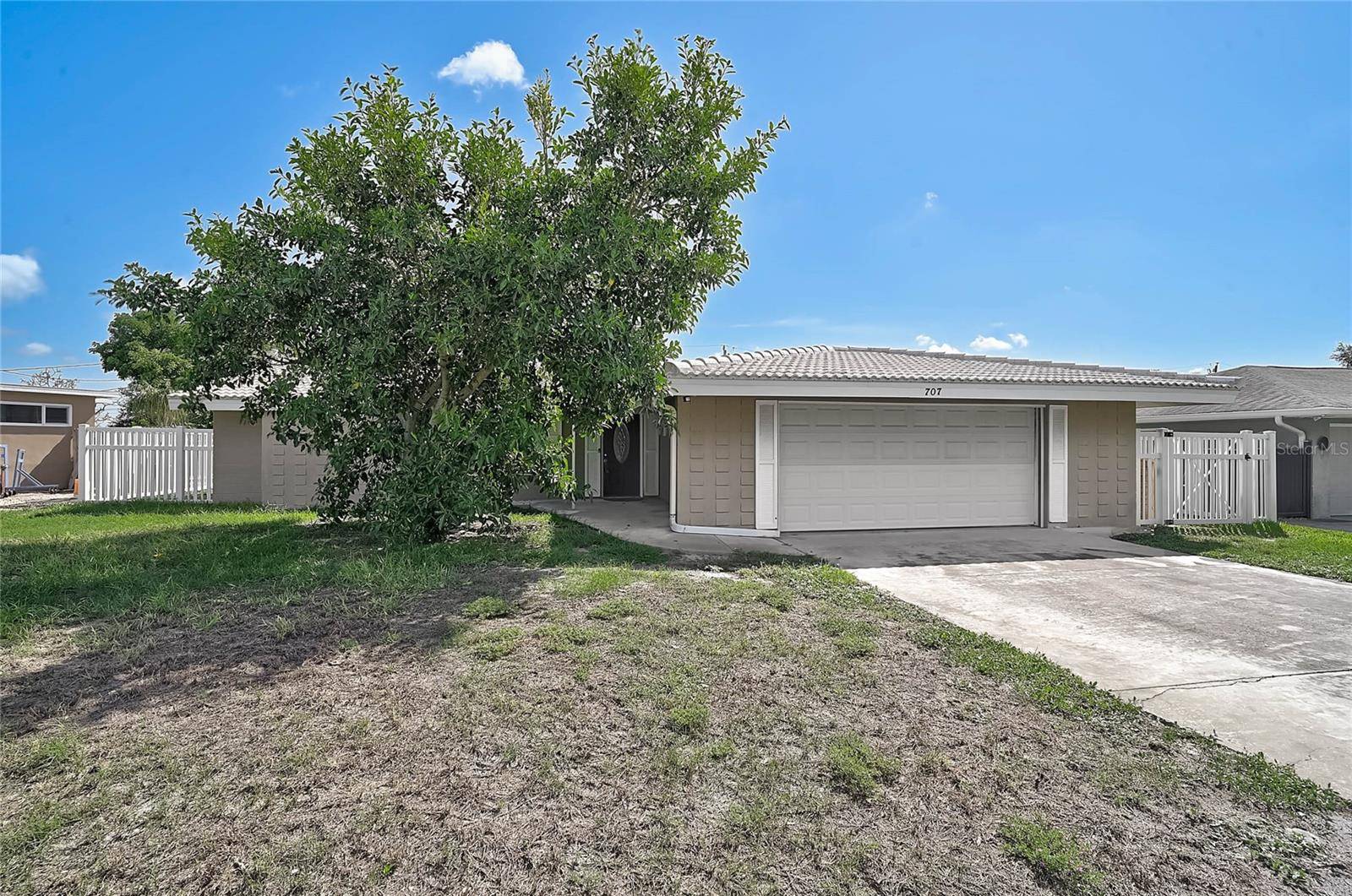 707 PARK LN, Bradenton, FL 34209