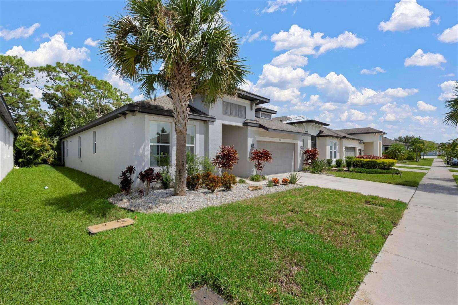 3598 SECRET STROLL DR, Sarasota, FL 34240