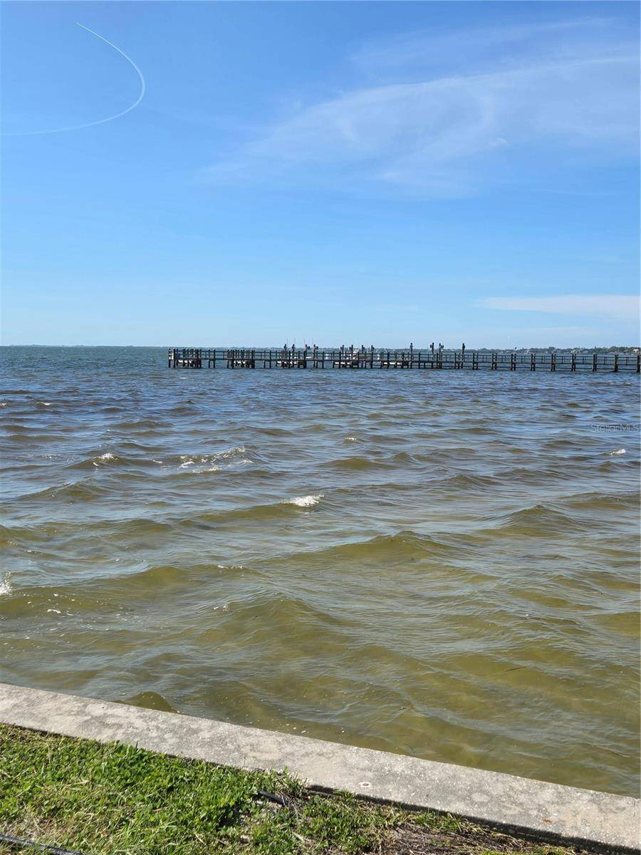 337 N SHORE DR, Sarasota, FL 34234