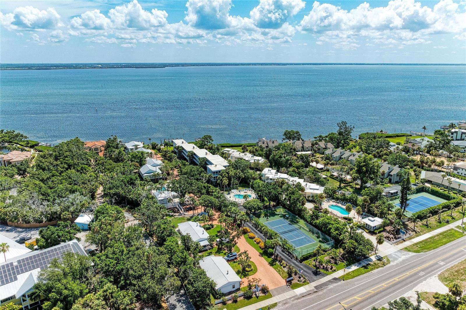 5320 GULF OF MEXICO DR #204, Longboat Key, FL 34228