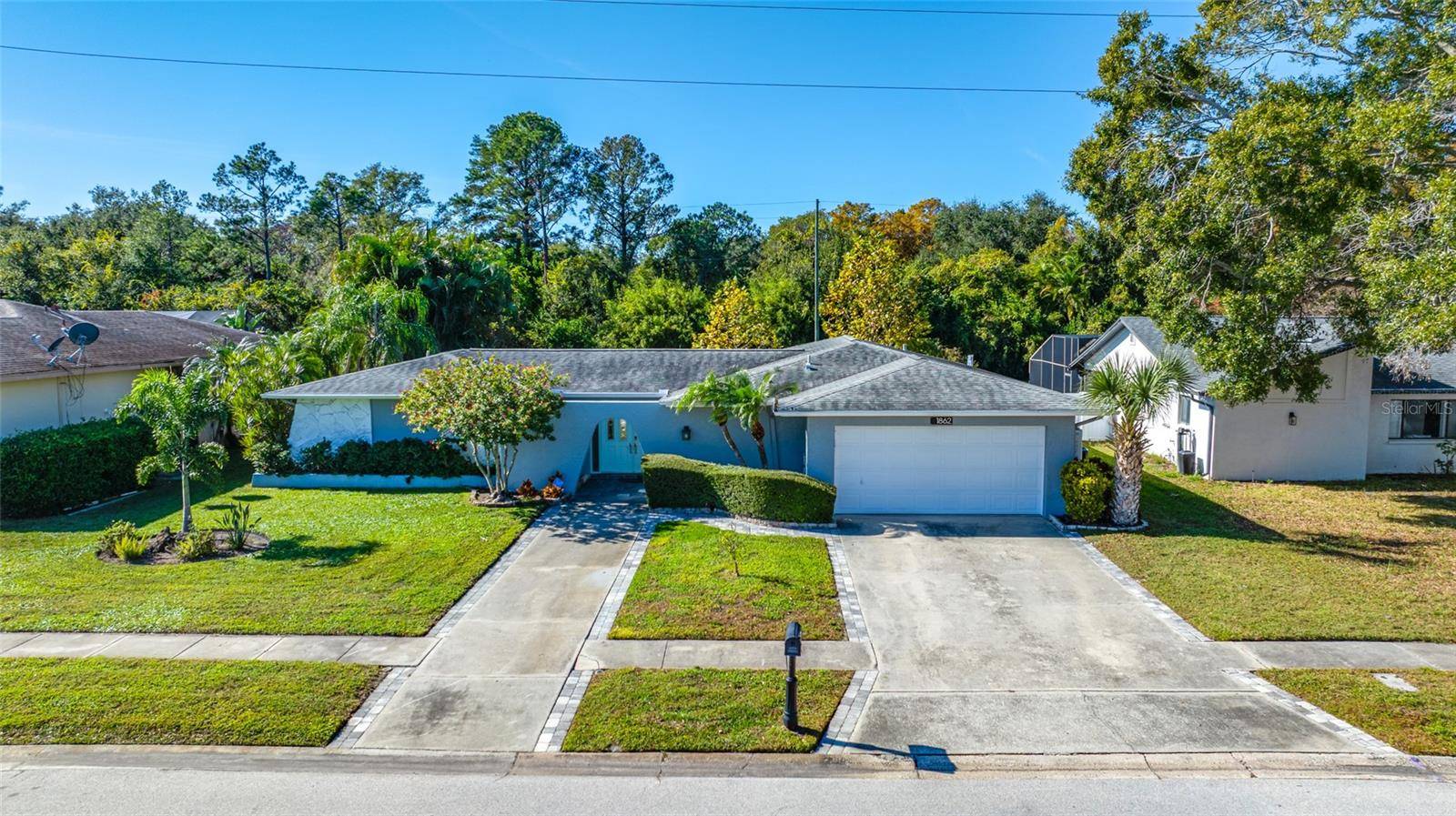 1862 DEL ROBLES DR, Clearwater, FL 33764