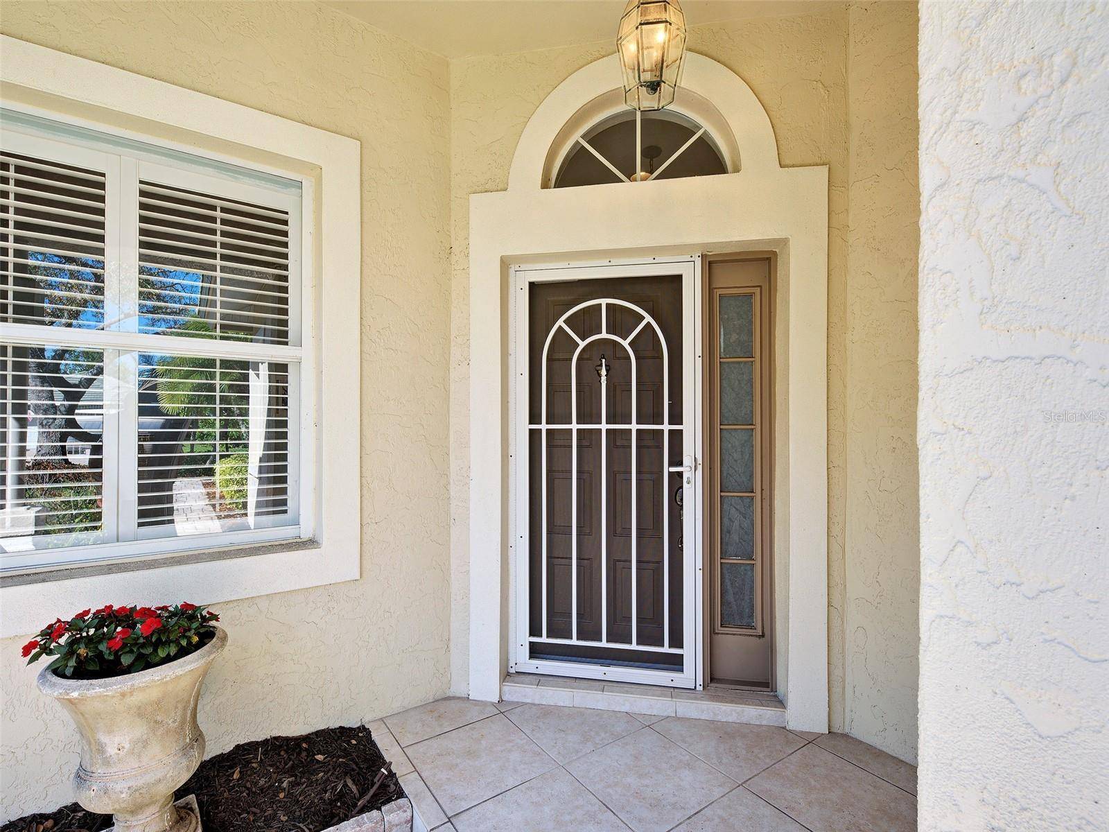311 LANSBROOK DR, Venice, FL 34292