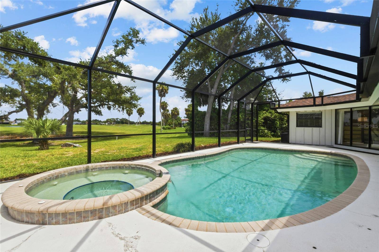 3659 TORREY PINES BLVD, Sarasota, FL 34238
