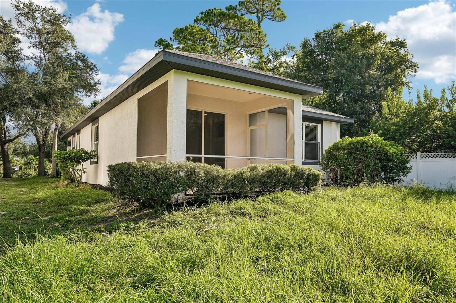 1468 DARYL DR, Sarasota, FL 34232