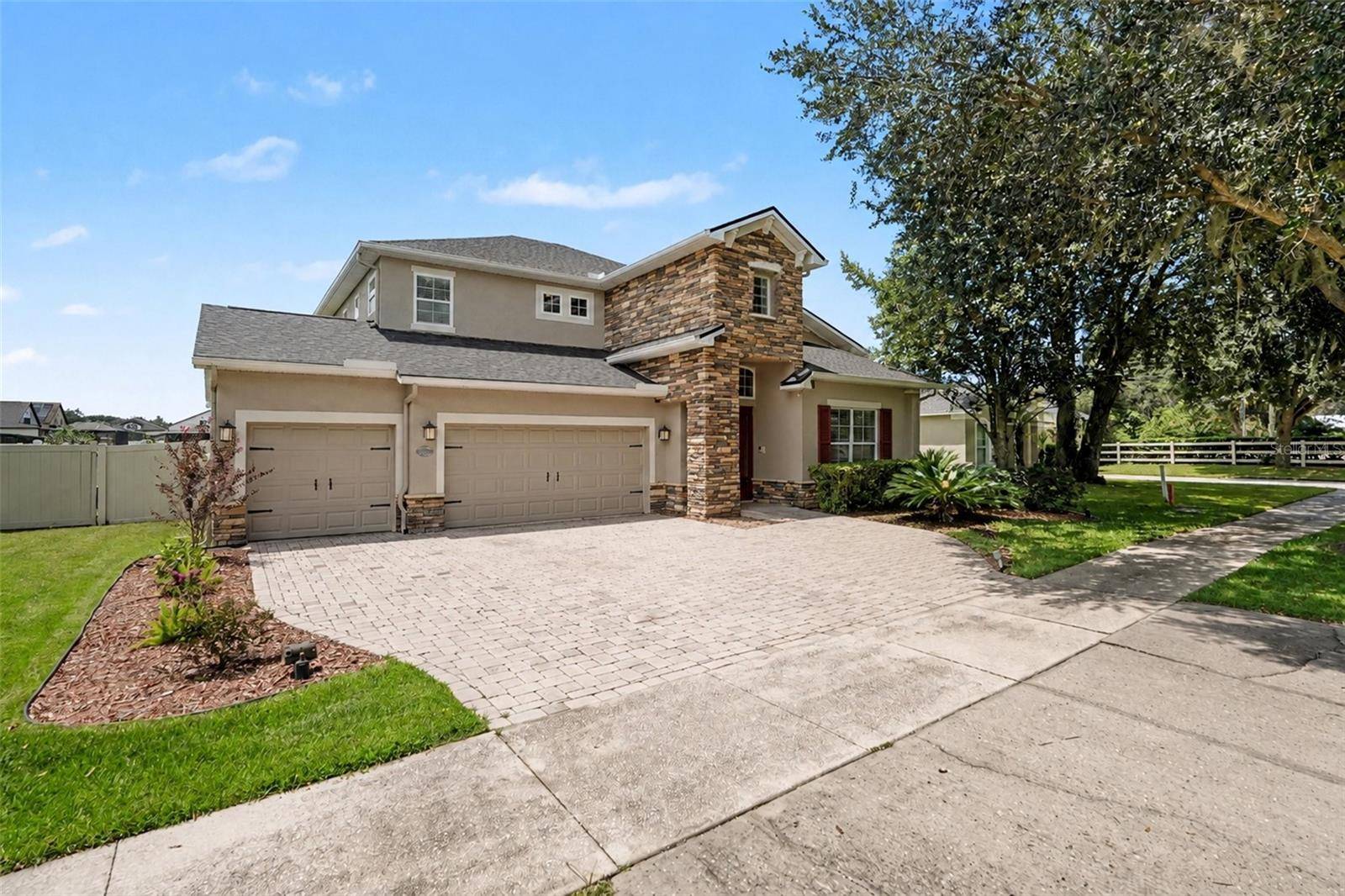 2605 RED FERN DR, Dover, FL 33527