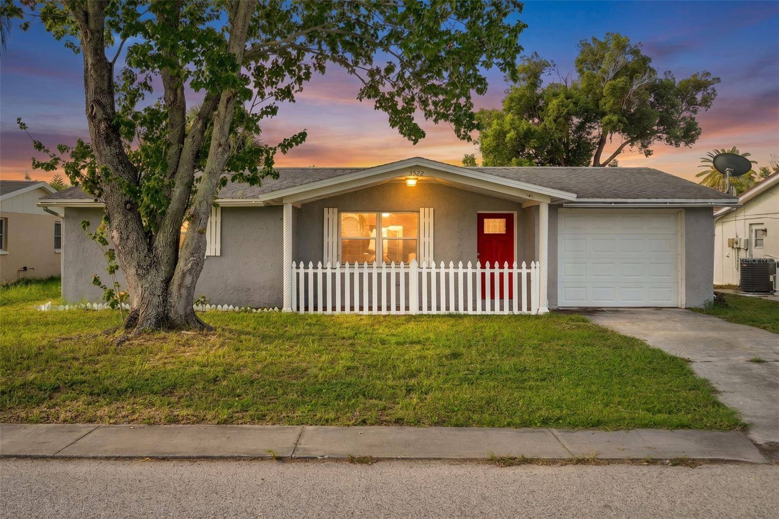 3522 ALLANDALE DR, Holiday, FL 34691