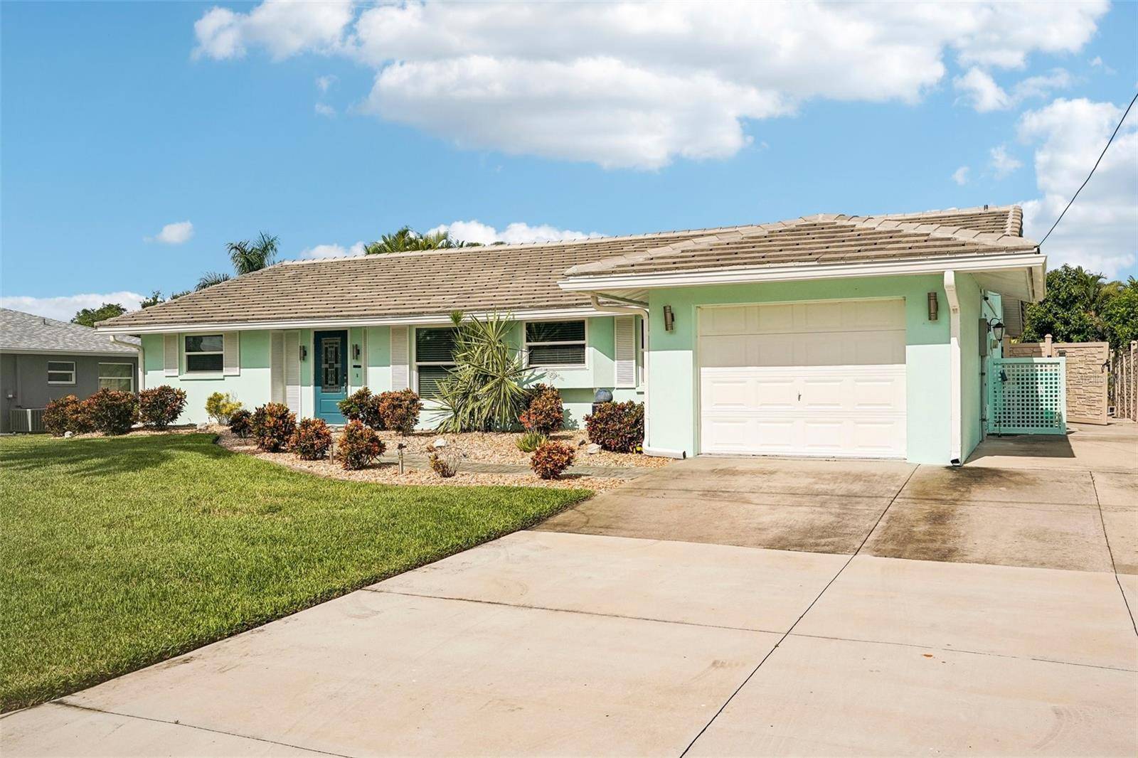 4390 ALBACORE CIR, Port Charlotte, FL 33948