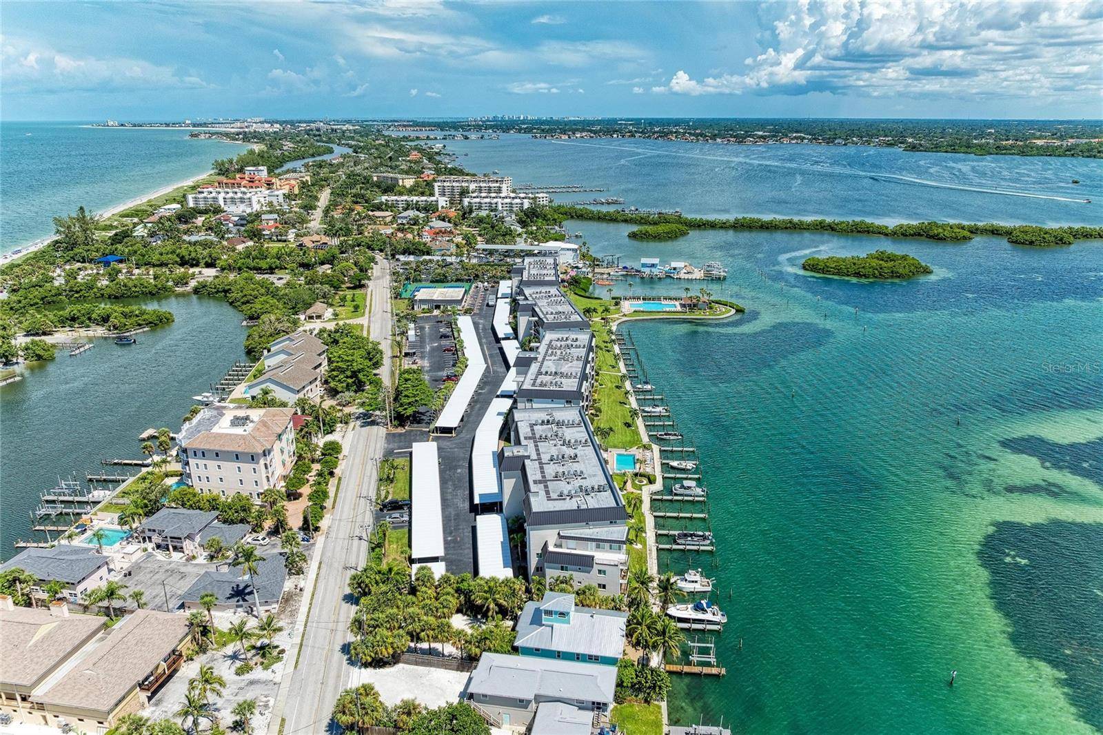 8977 MIDNIGHT PASS RD #219, Sarasota, FL 34242