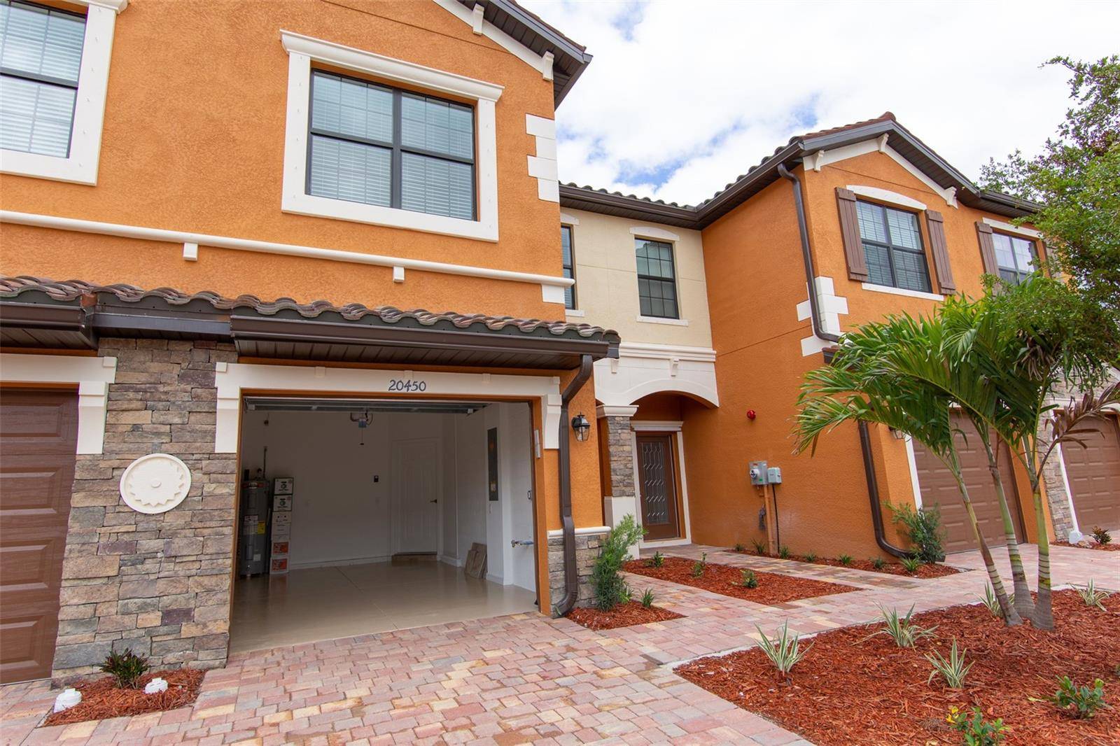 20450 LAGENTE CIR, Venice, FL 34293