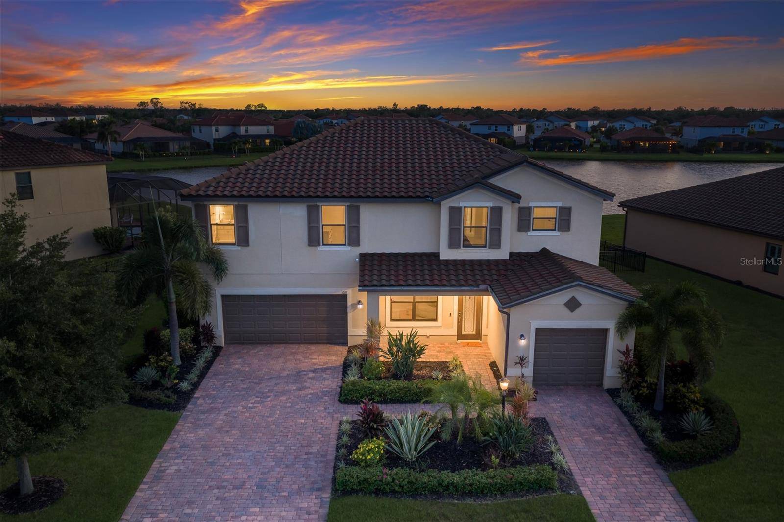 3618 SCRUB CREEK RUN, Lakewood Ranch, FL 34211