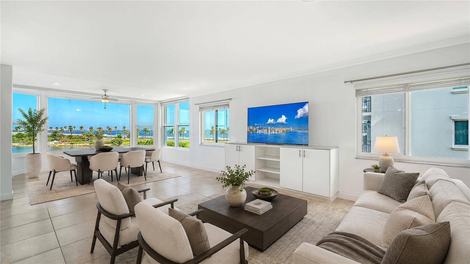 174 GOLDEN GATE PT #43, Sarasota, FL 34236