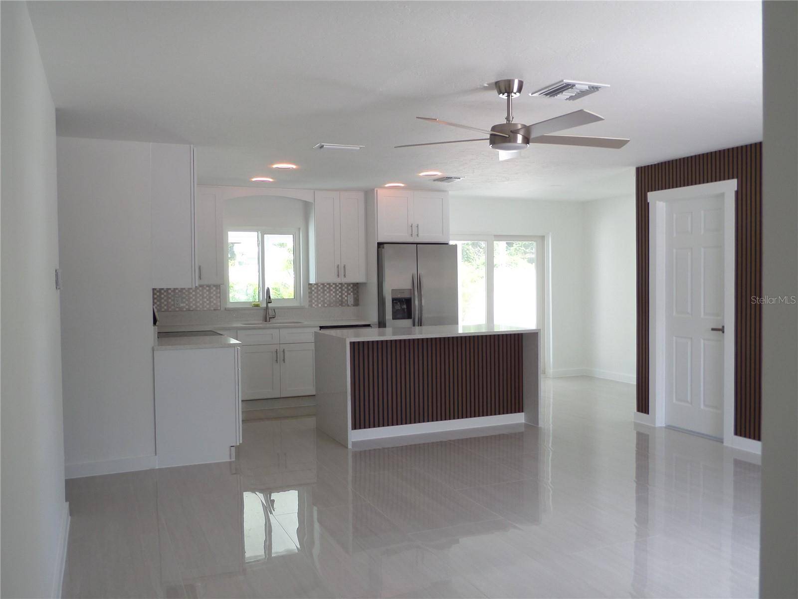 4925 SILK OAK DR, Sarasota, FL 34232