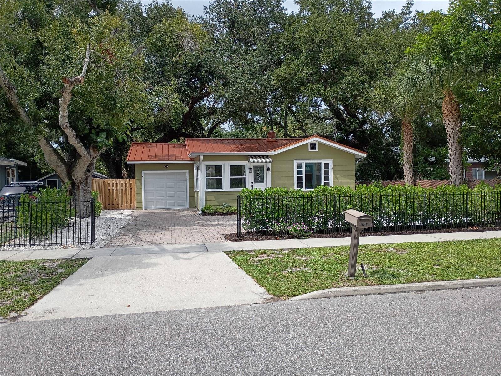 1277 17TH ST, Sarasota, FL 34234
