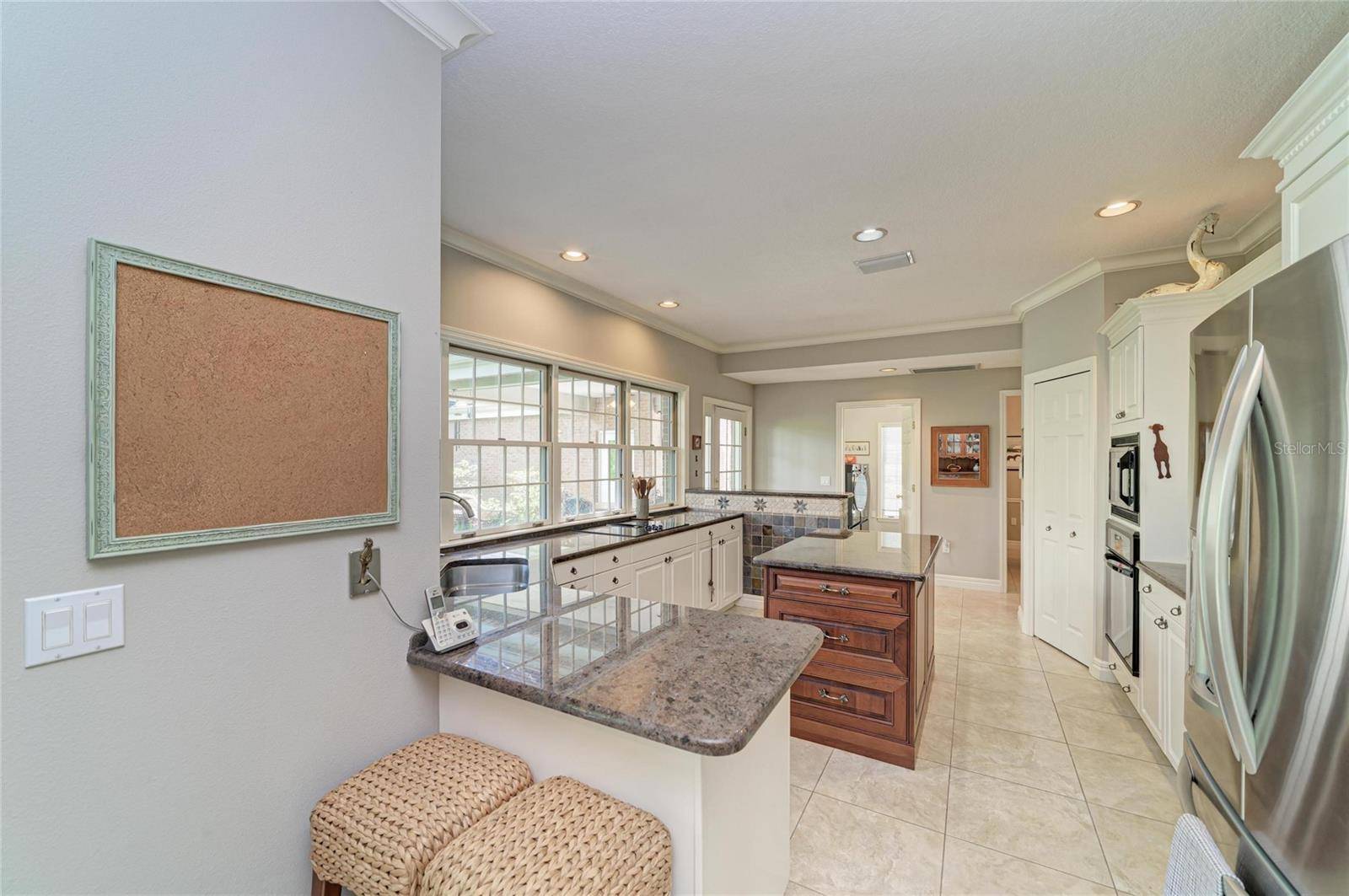 3706 AVENIDA MADERA, Bradenton, FL 34210