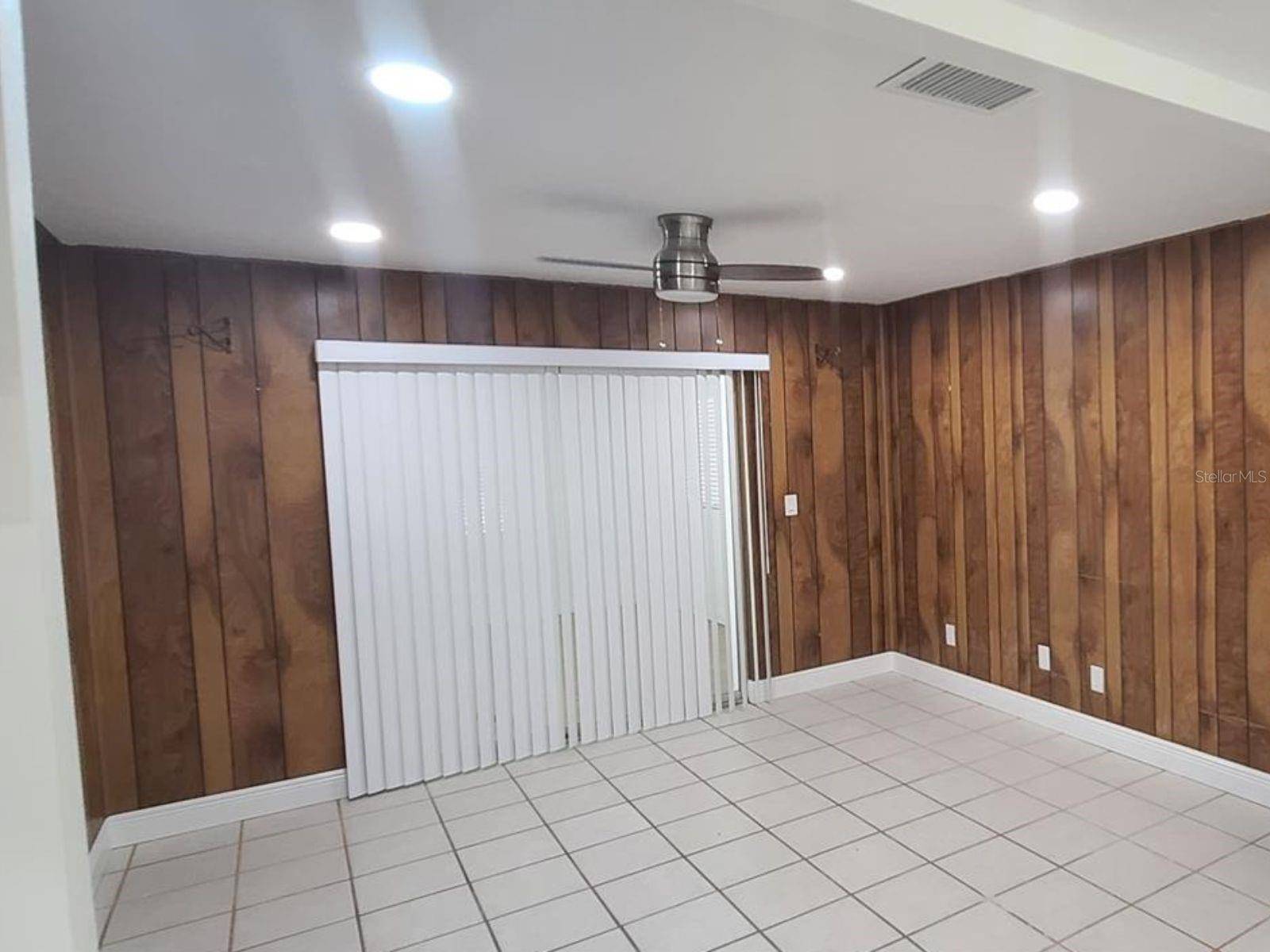1108 59TH AVENUE DR W, Bradenton, FL 34207