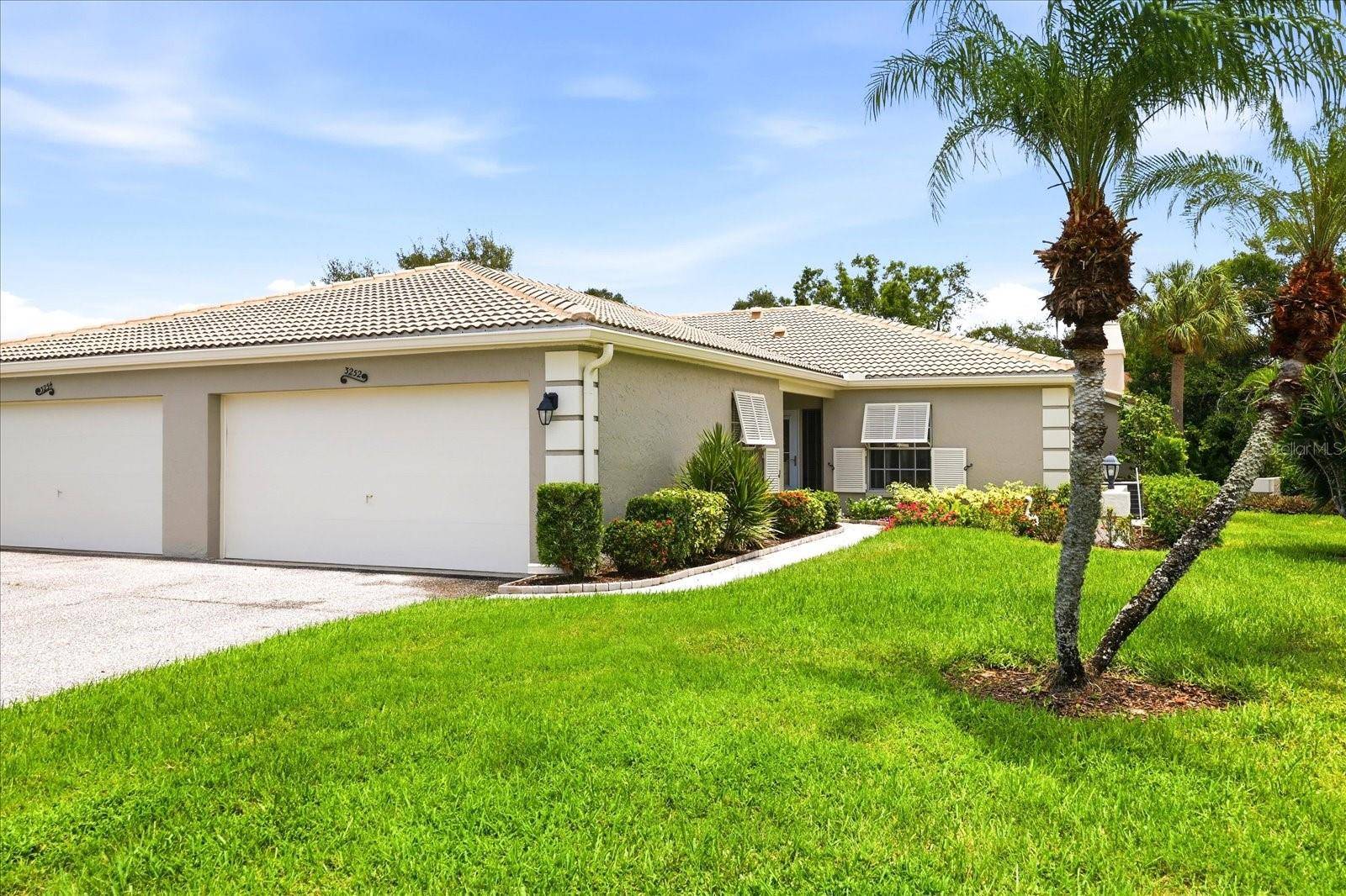3252 RINGWOOD MEADOW #81, Sarasota, FL 34235