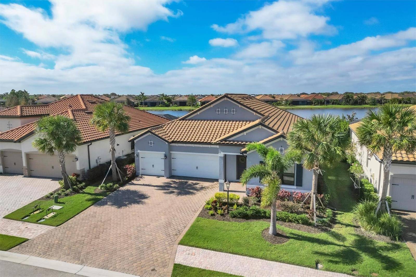 7028 HIGHGATE LN, Bradenton, FL 34202