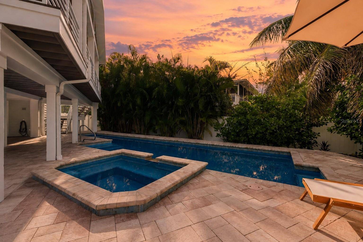 315 HAMMOCK CIR, Anna Maria, FL 34216