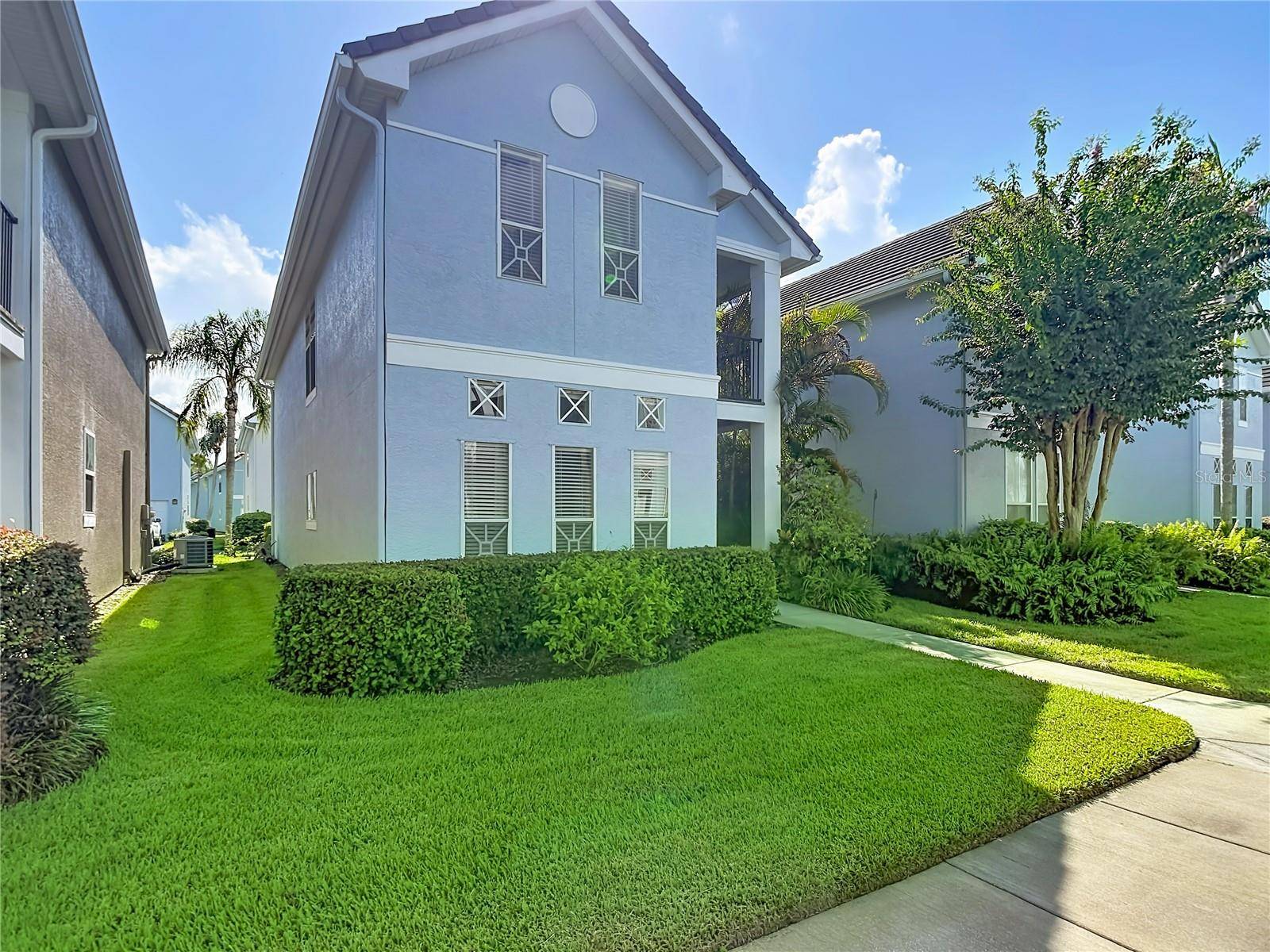 4008 BANGALOW PALM CT, Tampa, FL 33624