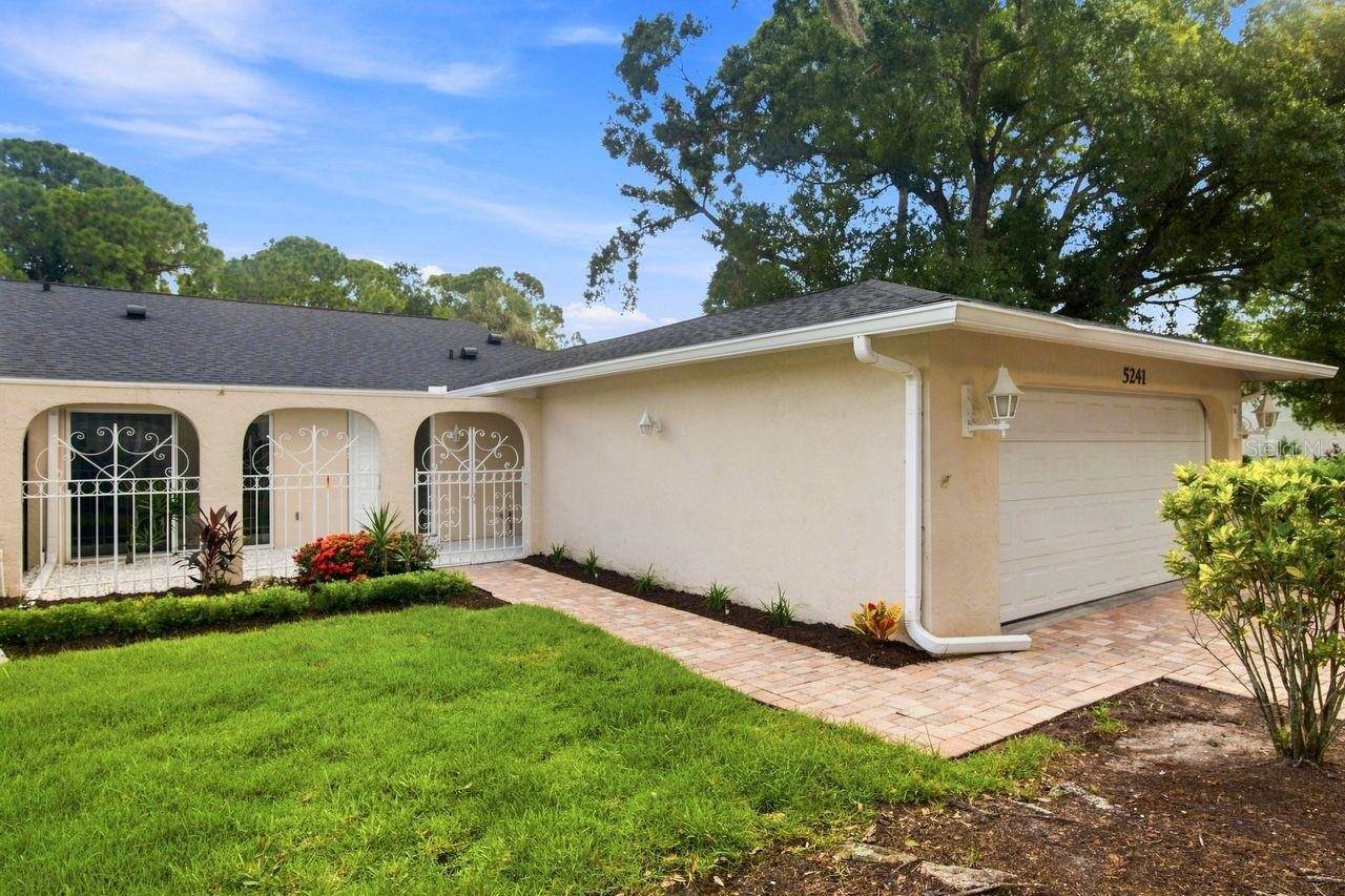 5241 MARSH FIELD LN #18, Sarasota, FL 34235