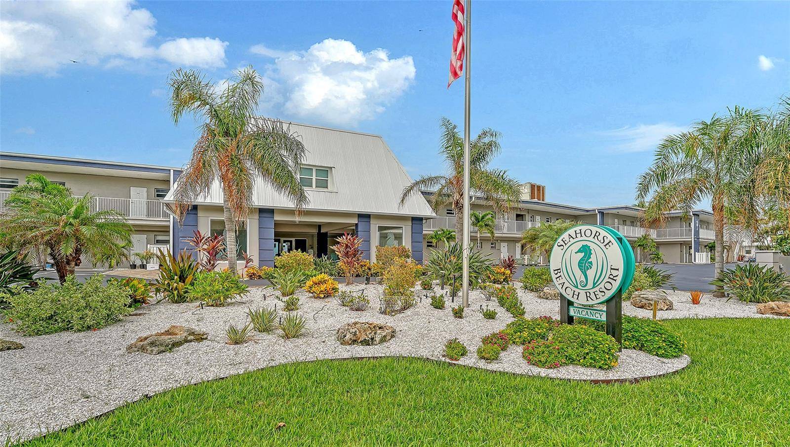 3453 GULF OF MEXICO DR #200, Longboat Key, FL 34228