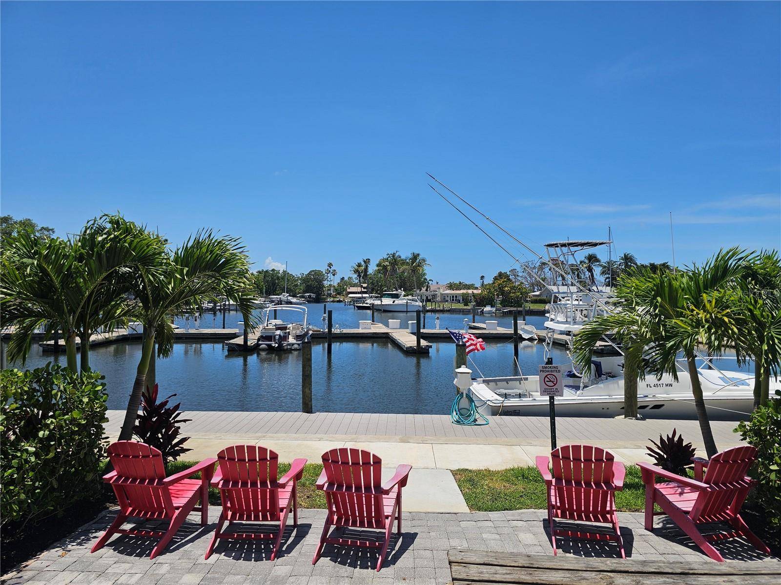7150 N TAMIAMI TRL #N420, Sarasota, FL 34243