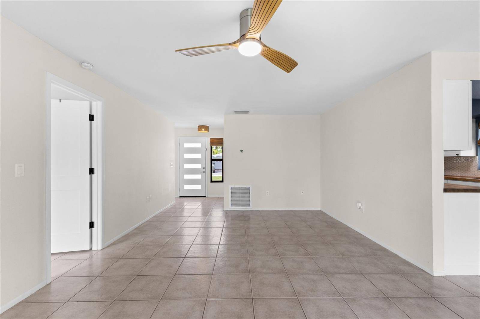 1840 RITA ST, Sarasota, FL 34231
