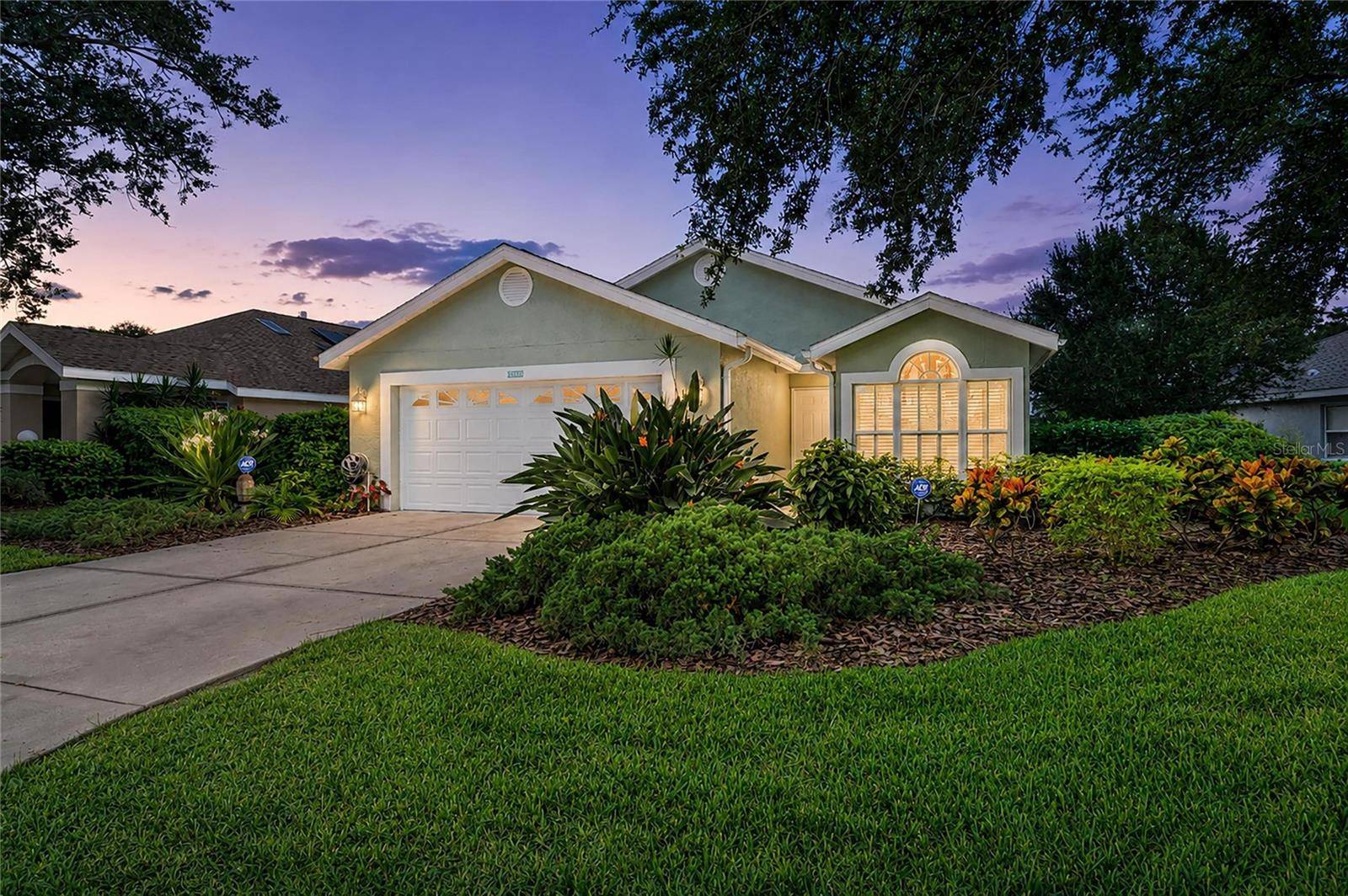 7488 ELEANOR CIR, Sarasota, FL 34243
