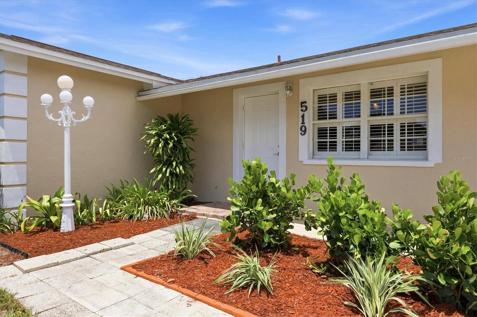 519 65TH AVE W, Bradenton, FL 34207