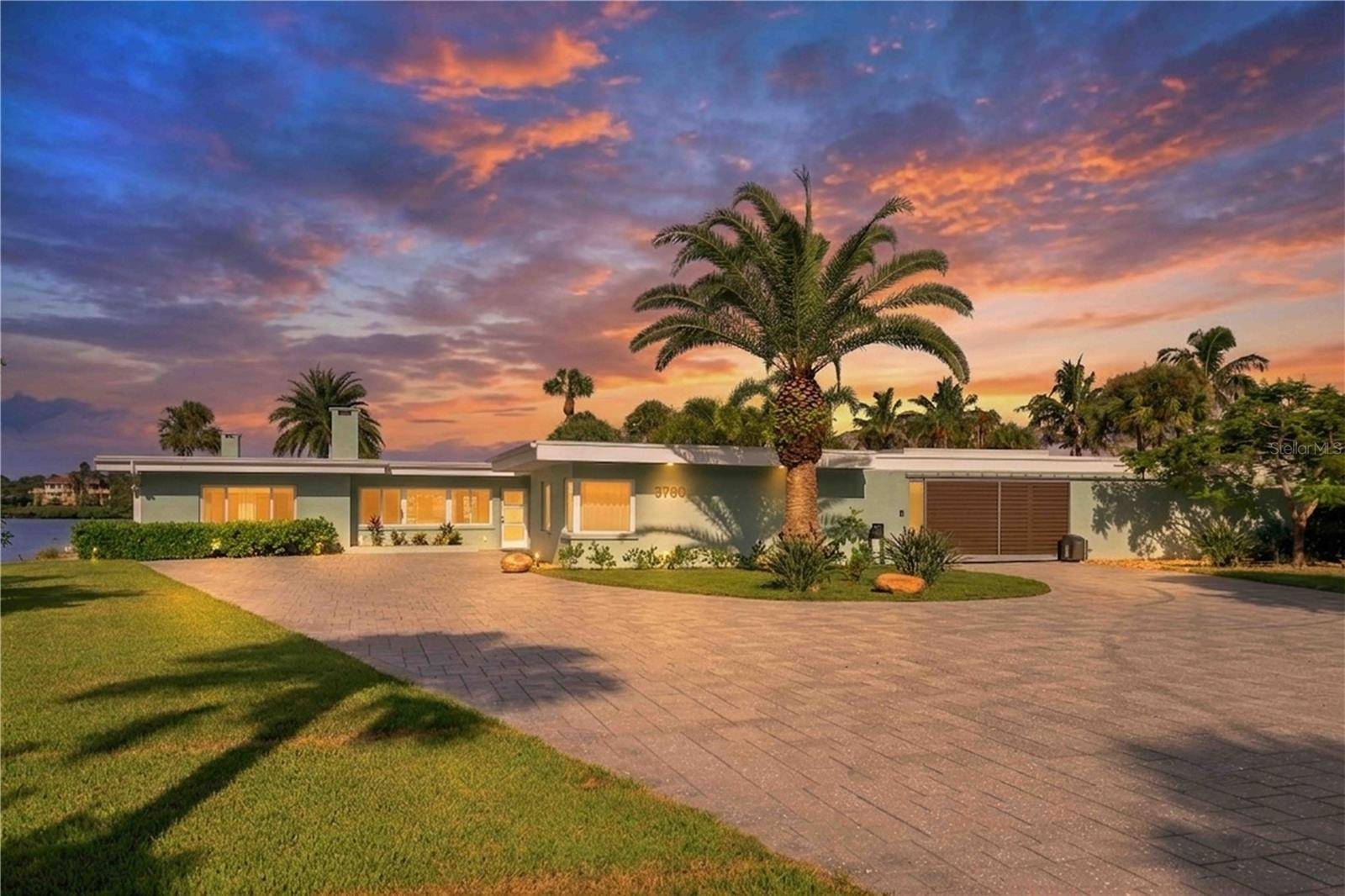 3780 CUTLASS BAYOU RD, Nokomis, FL 34275