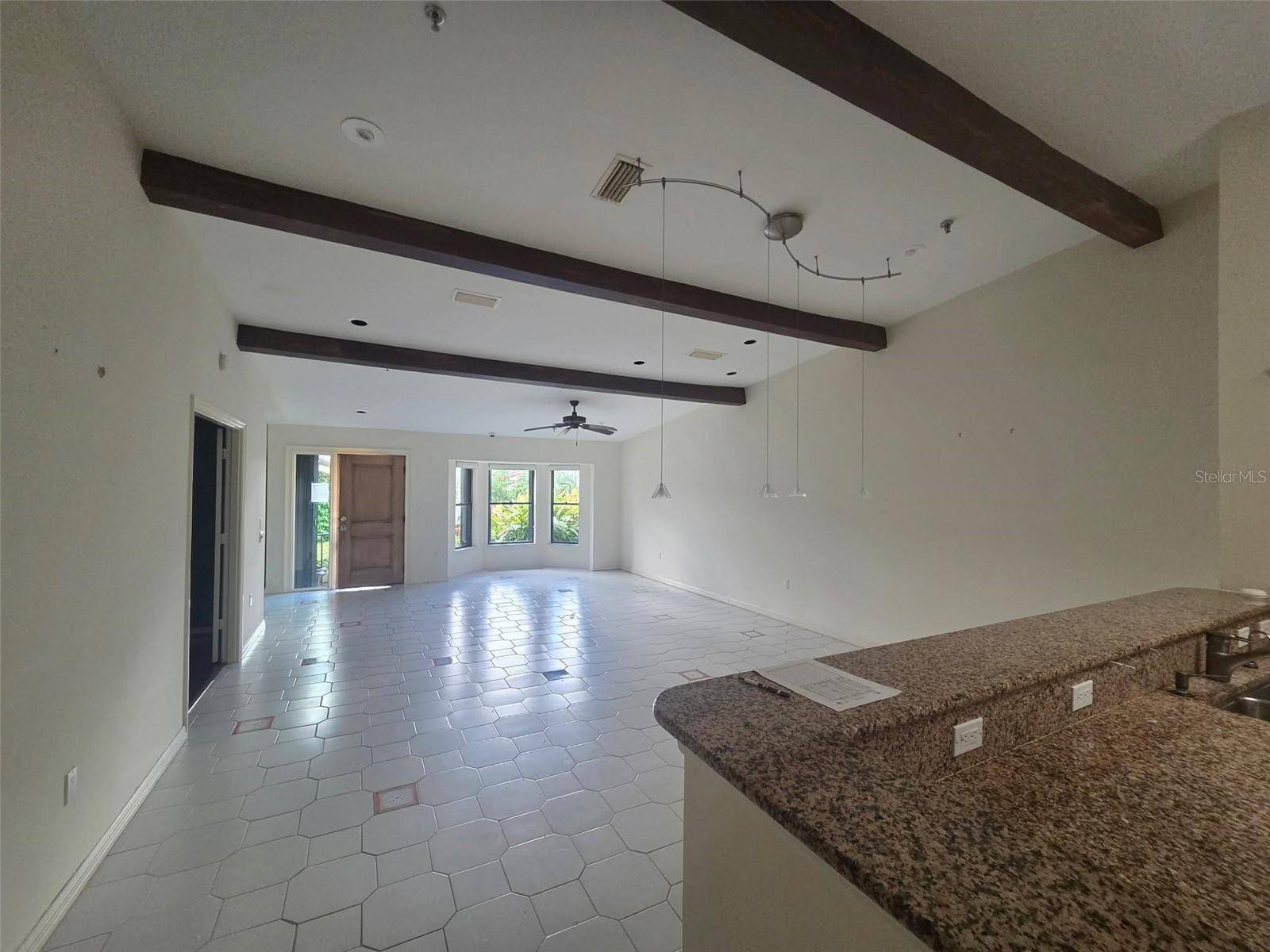 2321 HARBOUR OAKS DR, Longboat Key, FL 34228