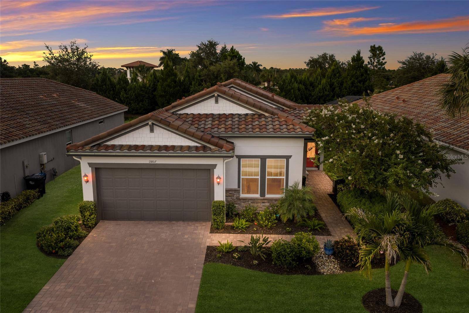 13807 AMERICAN PRAIRIE PL, Lakewood Ranch, FL 34211