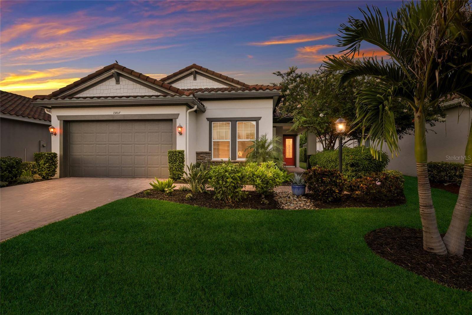 13807 AMERICAN PRAIRIE PL, Lakewood Ranch, FL 34211