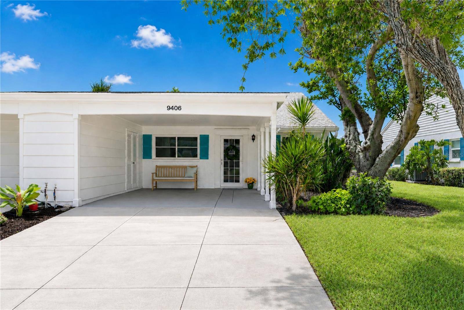 9406 ANDOVER CIR, Bradenton, FL 34210