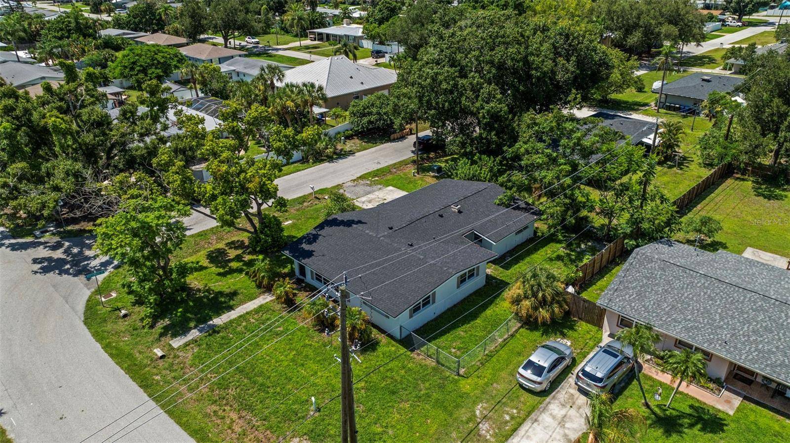 4875 NORTHWOOD AVE, Sarasota, FL 34231