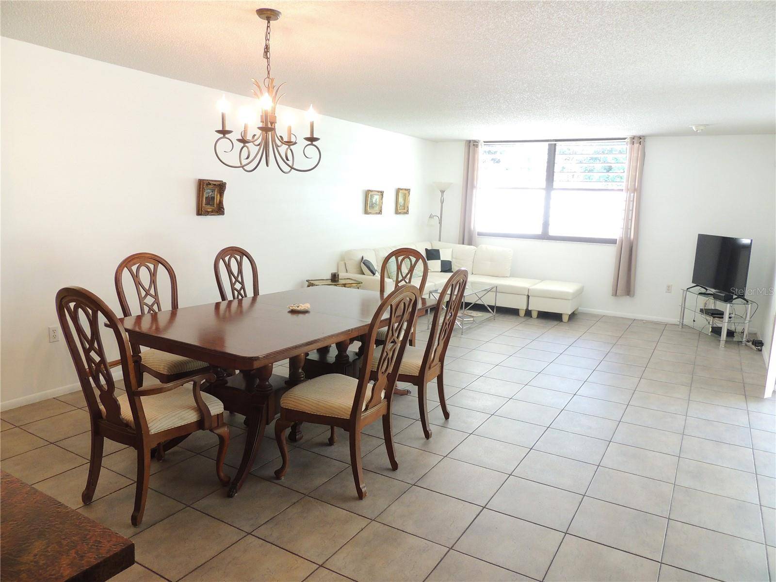 324 TIMBERLAKE DR #324, Bradenton, FL 34210